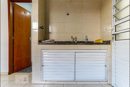 Cozinha de casa de condomínio para alugar com 1 quarto, 30m² em Vila Medeiros, São Paulo