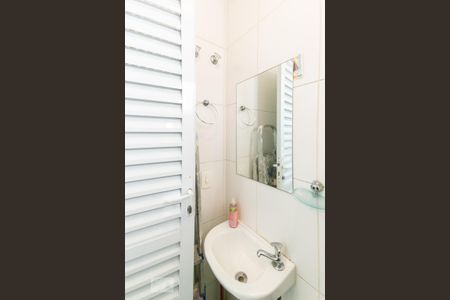 Apartamento para alugar com 125m², 3 quartos e 3 vagas Apartamento para alugar com 125m², 3 quartos e 3 vagasBanheiro de Serviço