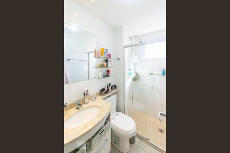 Apartamento para alugar com 125m², 3 quartos e 3 vagas Apartamento para alugar com 125m², 3 quartos e 3 vagasBanheiro do Quarto 2