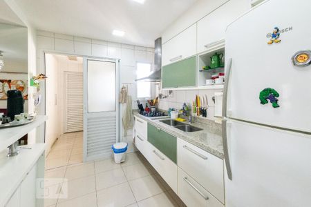 Apartamento para alugar com 125m², 3 quartos e 3 vagas Apartamento para alugar com 125m², 3 quartos e 3 vagasCozinha