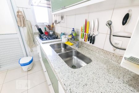 Cozinha - Torneira de apartamento para alugar com 3 quartos, 125m² em Vila Olímpia, São Paulo