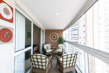 Varanda de apartamento para alugar com 3 quartos, 125m² em Vila Olímpia, São Paulo