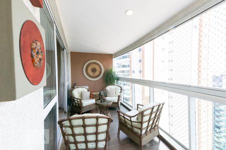 Varanda de apartamento para alugar com 3 quartos, 125m² em Vila Olímpia, São Paulo