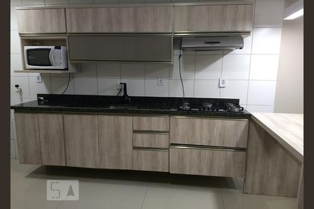 Cozinha de apartamento à venda com 2 quartos, 70m² em Duque de Caxias, São Leopoldo