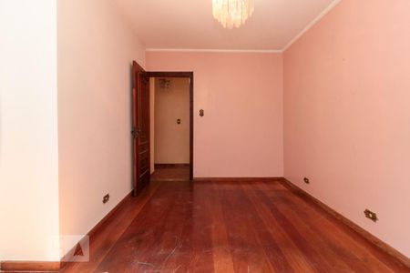 Casa à venda com 144m², 2 quartos e 2 vagas Casa à venda com 144m², 2 quartos e 2 vagasQuarto