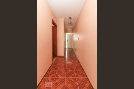 Casa à venda com 144m², 2 quartos e 2 vagas Casa à venda com 144m², 2 quartos e 2 vagasCorredor