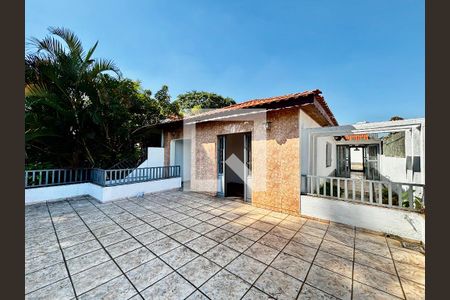 Varanda de casa para alugar com 5 quartos, 144m² em Vila Madalena, São Paulo