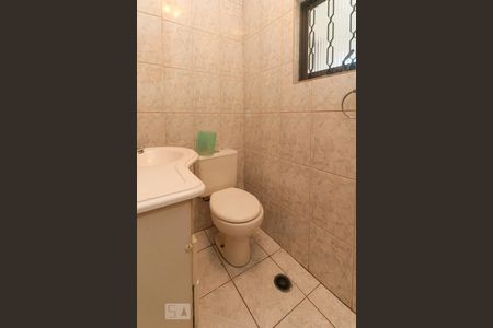 Casa à venda com 144m², 2 quartos e 2 vagas Casa à venda com 144m², 2 quartos e 2 vagasLavabo