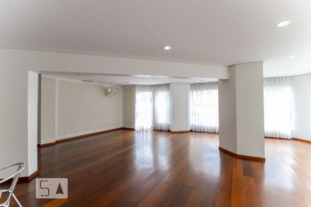 Apartamento à venda com 80m², 2 quartos e 1 vagaSalão de festas 