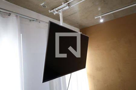Sala de apartamento para alugar com 2 quartos, 70m² em Usina Piratininga, São Paulo