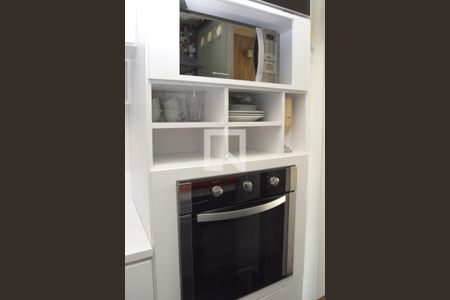 Apartamento à venda com 70m², 2 quartos e 2 vagasDetalhe da cozinha