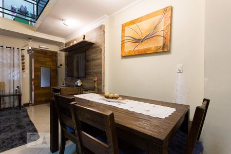 Sala de casa à venda com 3 quartos, 140m² em Vila Graciosa, São Paulo