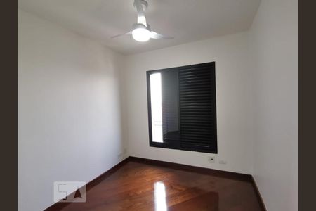 Apartamento à venda com 200m², 4 quartos e 3 vagasQuarto