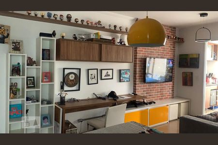 Sala de apartamento à venda com 3 quartos, 68m² em Vila Andrade, São Paulo