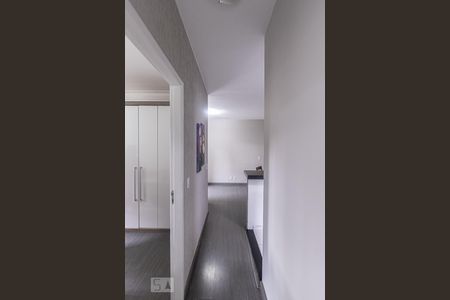 Corredor de apartamento para alugar com 2 quartos, 47m² em Vila Santa Clara, São Paulo