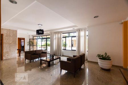 Apartamento para alugar com 280m², 4 quartos e 3 vagasHall social