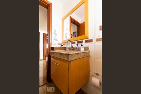 Apartamento para alugar com 280m², 4 quartos e 3 vagasLavabo