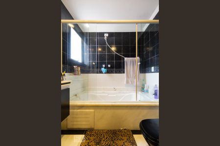 Apartamento para alugar com 280m², 4 quartos e 3 vagasSuíte - Quarto 2