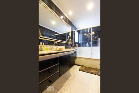 Apartamento para alugar com 280m², 4 quartos e 3 vagasSuíte - Quarto 2