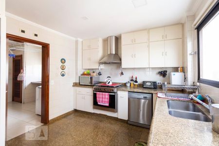Apartamento para alugar com 280m², 4 quartos e 3 vagasCozinha