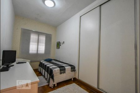 Casa à venda com 209m², 4 quartos e 2 vagasQuarto 02