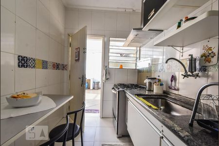 Casa à venda com 209m², 4 quartos e 2 vagasCozinha