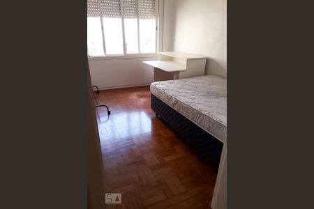 Quarto de apartamento à venda com 2 quartos, 71m² em Menino Deus, Porto Alegre