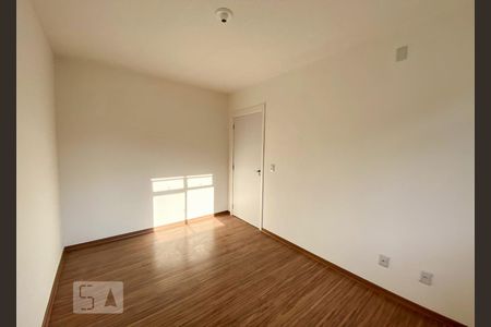 Dormitório de apartamento à venda com 2 quartos, 52m² em Feitoria, São Leopoldo