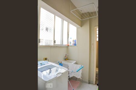 Apartamento à venda com 71m², 2 quartos e sem vagalavanderia 