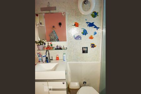 Banheiro da Suíte 2 de casa à venda com 3 quartos, 216m² em Planalto Paulista, São Paulo