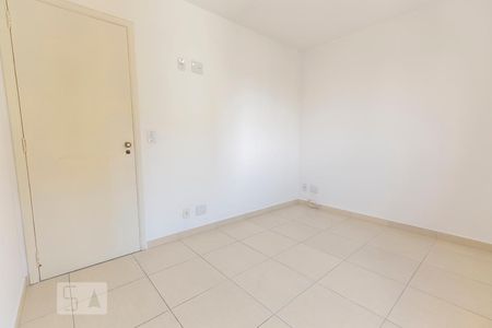 Quarto 1 de apartamento à venda com 2 quartos, 50m² em Vila Mangalot, São Paulo