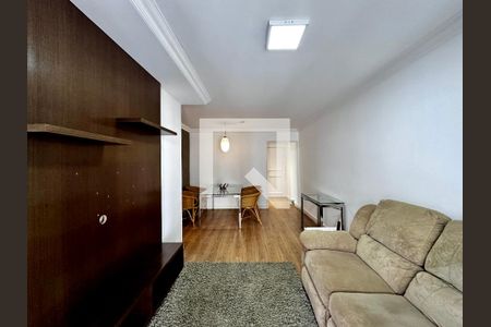 Sala de apartamento para alugar com 2 quartos, 70m² em Cidade Monções, São Paulo