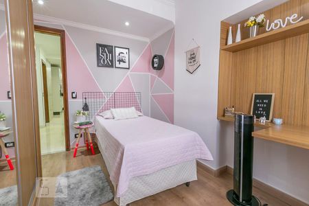 Casa à venda com 187m², 6 quartos e 2 vagasSuíte - Casa 2