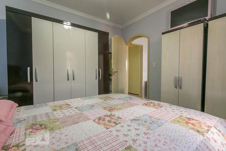 Casa à venda com 187m², 6 quartos e 2 vagasQuarto 2