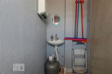 Casa à venda com 187m², 6 quartos e 2 vagasBanheiro - Salao de Festa