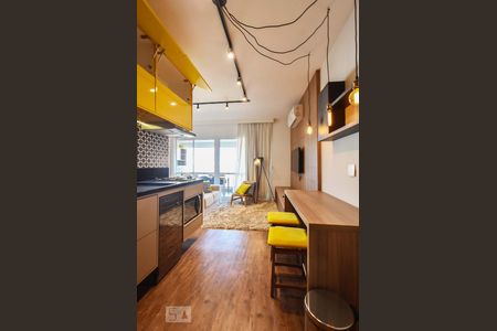 Studio para alugar com 42m², 1 quarto e 1 vaga Studio para alugar com 42m², 1 quarto e 1 vagaCozinha