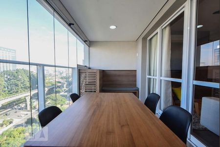 Studio para alugar com 42m², 1 quarto e 1 vaga Studio para alugar com 42m², 1 quarto e 1 vagaVaranda