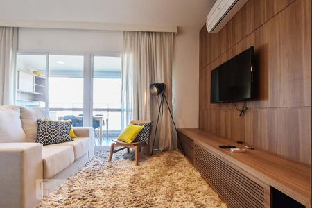 Studio para alugar com 42m², 1 quarto e 1 vaga Studio para alugar com 42m², 1 quarto e 1 vagaSala de Estar