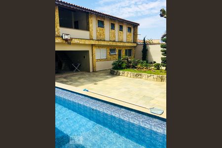 Casa à venda com 470m², 4 quartos e 7 vagasPiscina