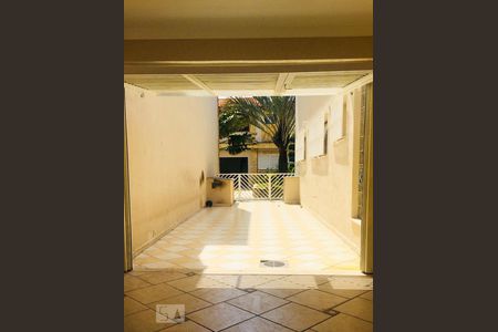 Casa à venda com 470m², 4 quartos e 7 vagasQuintal