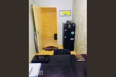 Casa à venda com 470m², 4 quartos e 7 vagasEscritório