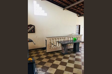 Quintal de casa à venda com 4 quartos, 470m² em Vila Carrão, São Paulo