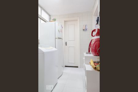 Apartamento para alugar com 108m², 3 quartos e 1 vagaÁrea de Serviço