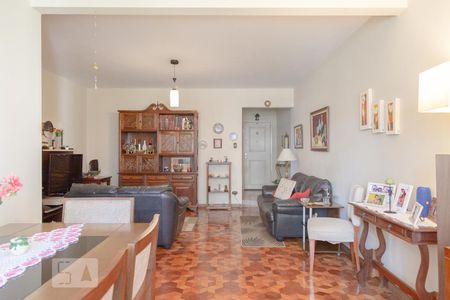 Apartamento para alugar com 108m², 3 quartos e 1 vagaSala