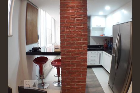 Apartamento para alugar com 107m², 3 quartos e 1 vagaCozinha