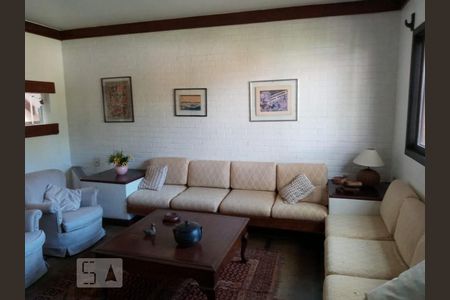 Casa à venda com 3 quartos, 200m² em Anil, Rio de Janeiro