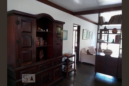 Casa à venda com 3 quartos, 200m² em Anil, Rio de Janeiro