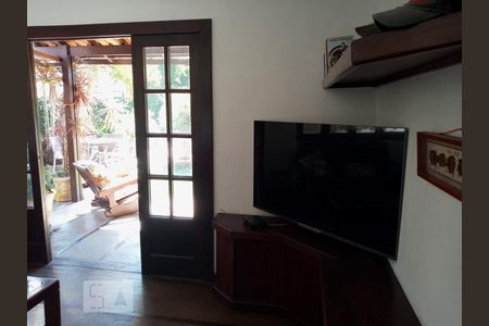 Casa à venda com 3 quartos, 200m² em Anil, Rio de Janeiro