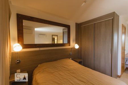 Apartamento à venda com 35m², 1 quarto e 1 vagaQuarto