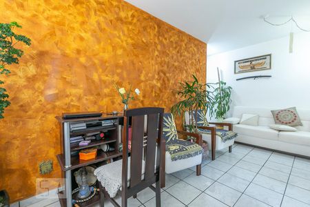 Apartamento à venda com 57m², 2 quartos e 1 vagaSala